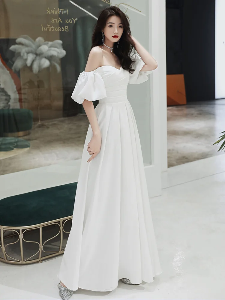 White Off Shoulder Evening Dress For Women New Long Style Elegant Student Birthday Party Dresses Light Luxury Wedding Dress
White Off Shoulder Evening Dress For Women New Long Style Elegant Student Birthday Party Dresses Light Luxury Wedding Dress