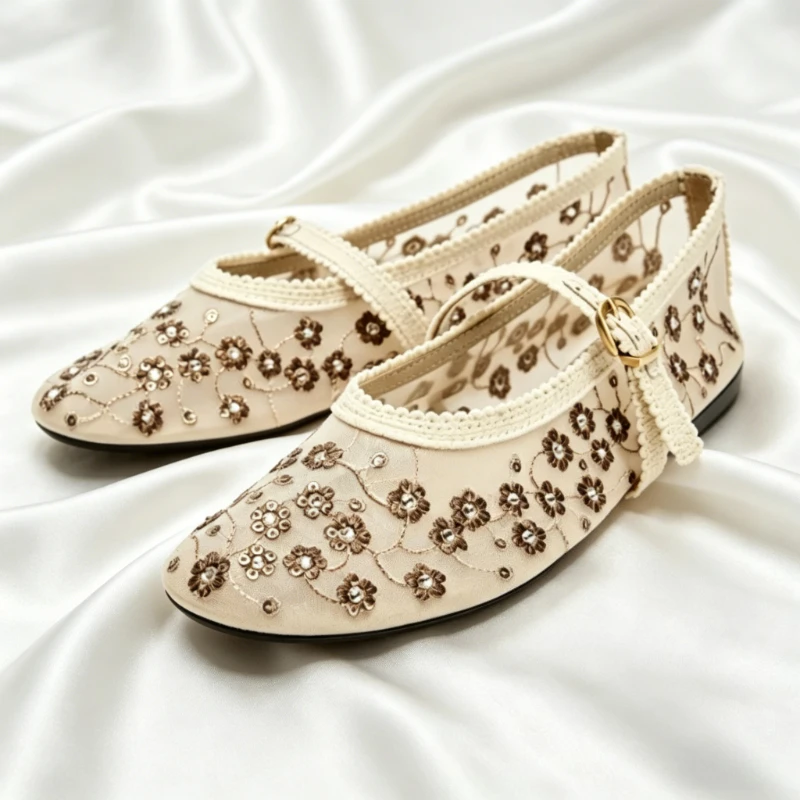 Designer Embroidered Mesh Ballet Flats Women Luxury Rhinestone Breathable Mary Jane Shoes Comfortable Soft Dress Shoes for Girls
Designer Embroidered Mesh Ballet Flats Women Luxury Rhinestone Breathable Mary Jane Shoes Comfortable Soft Dress Shoes for Girls