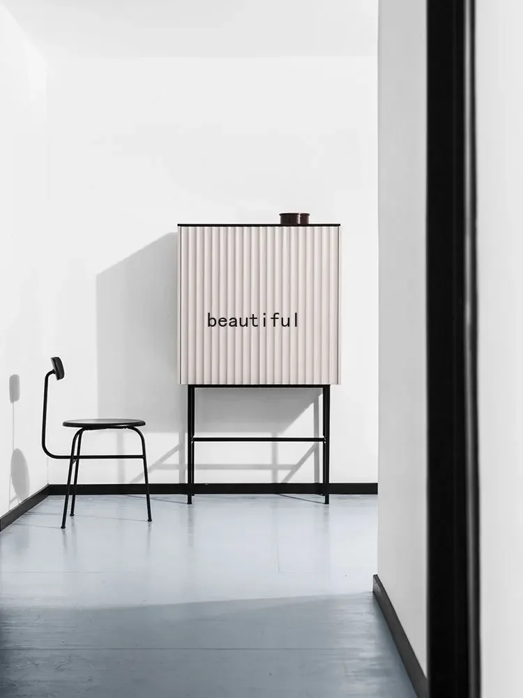 Креативный простой современный чайный шкаф, дизайн гостиной, боковой шкаф
Креативный простой современный чайный шкаф, дизайн гостиной, боковой шкаф