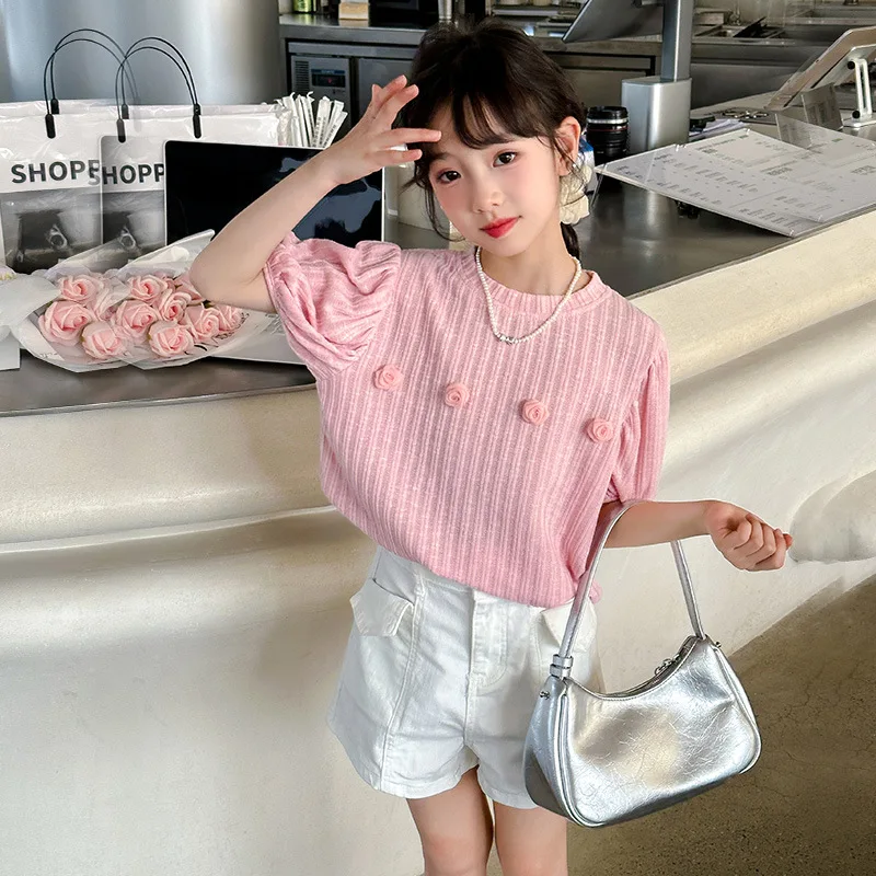 Girls Suits Summer Short-sleeved T-shirt Set 2024 New Style Big Children Sweet Flower Top Shorts Two-piece Set Clothes
Girls Suits Summer Short-sleeved T-shirt Set 2024 New Style Big Children Sweet Flower Top Shorts Two-piece Set Clothes