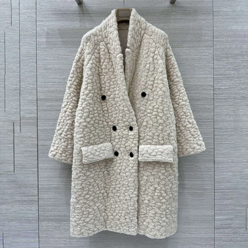 Высококачественное женское зимнее пальто из овчины с длинной двубортной удобной одеждой в корейском стиле 2592520
Высококачественное женское зимнее пальто из овчины с длинной двубортной удобной одеждой в корейском стиле 2592520