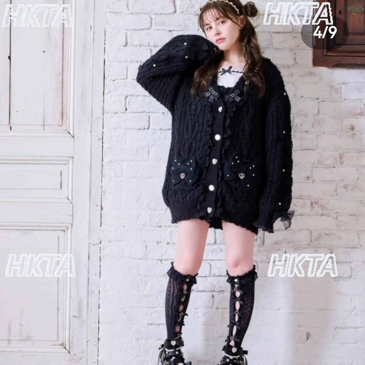 Японский вязаный кардиган Jirai Mine Girl для женщин, весенняя новинка, с пуговицами в форме сердца, большим бантом, свободный крой, в стиле Лолита
Японский вязаный кардиган Jirai Mine Girl для женщин, весенняя новинка, с пуговицами в форме сердца, большим бантом, свободный крой, в стиле Лолита