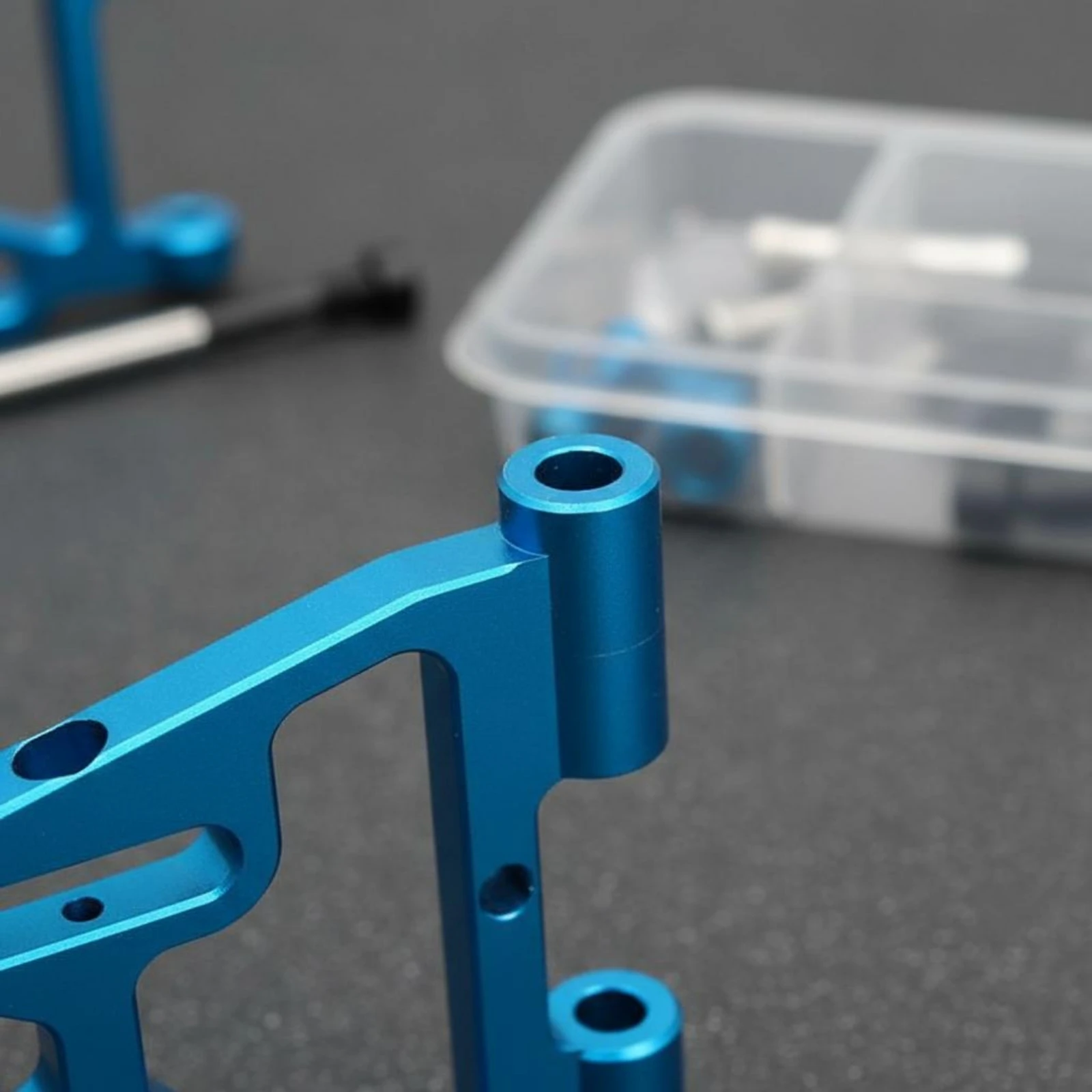 2 Pieces RC Front Lower Arm Set Anodized Finish Metal Front Shock-Absorbing Arm Hobby Vehicle Parts Long-Lasting More Stable
2 Pieces RC Front Lower Arm Set Anodized Finish Metal Front Shock-Absorbing Arm Hobby Vehicle Parts Long-Lasting More Stable