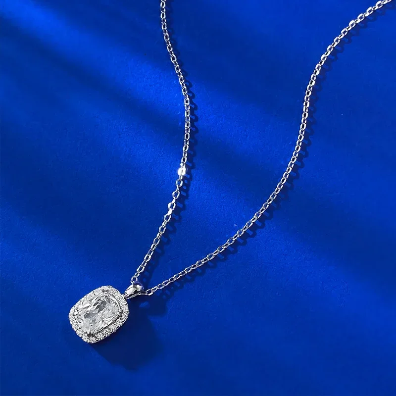 New 2 Carat Pillow Necklace Daily Luxury S925 Silver Simulated Diamond Pendant, One Piece for Wedding Jewelry
New 2 Carat Pillow Necklace Daily Luxury S925 Silver Simulated Diamond Pendant, One Piece for Wedding Jewelry