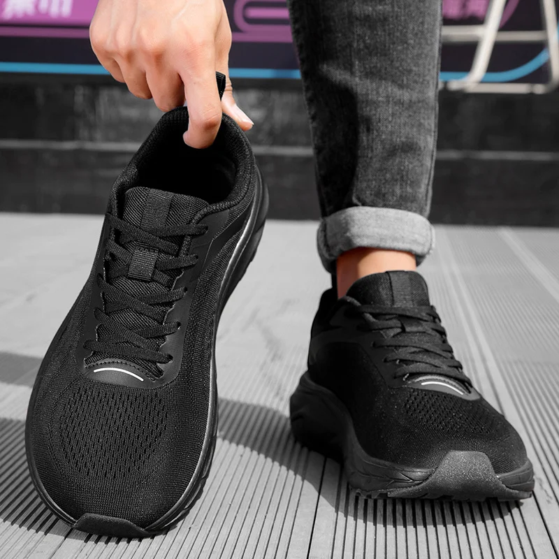 Men's Wide Casual Sports Shoes Comfortable Breathable Bid Farewell To Foot Pressure Non-slip Cushioning Suitable for Commuting
Men's Wide Casual Sports Shoes Comfortable Breathable Bid Farewell To Foot Pressure Non-slip Cushioning Suitable for Commuting