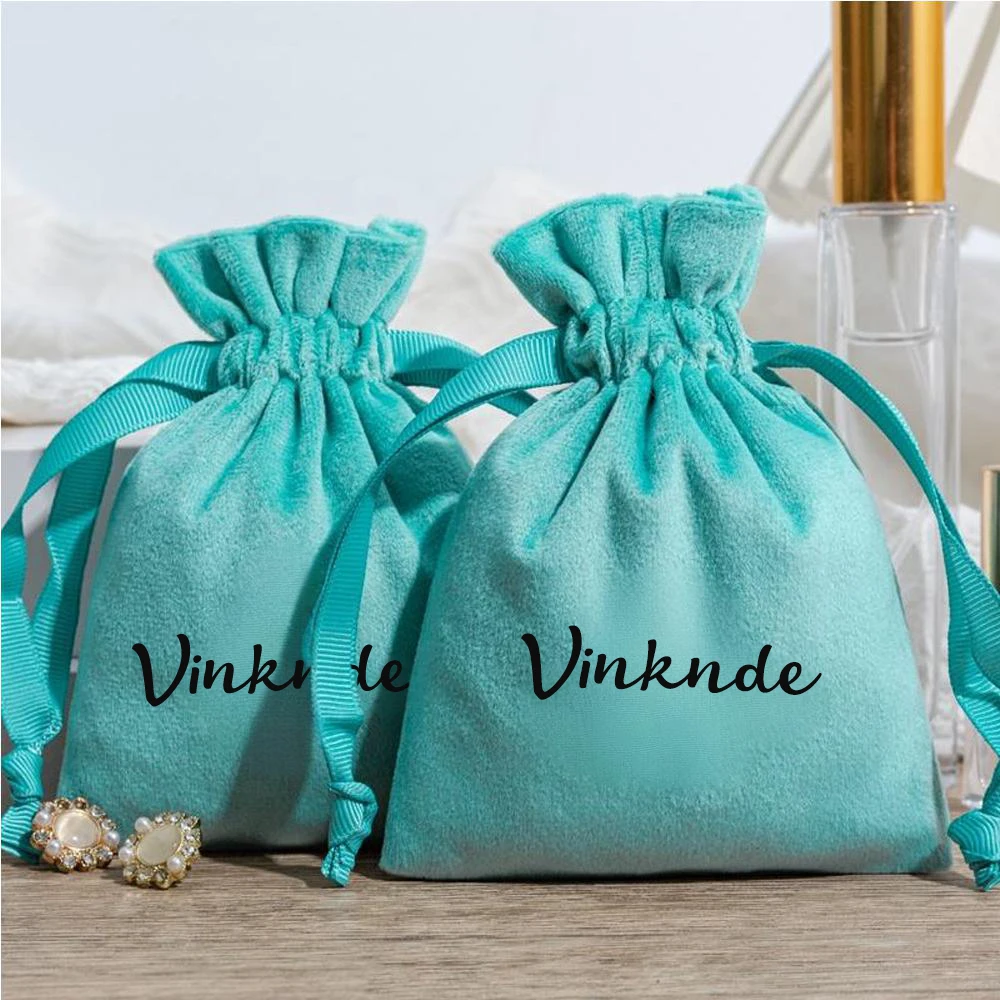 Custom Logo Reusable Soft Velvet Jewelry Gift Dust Bag 8x10cm Small Drawstring Candle Wedding Favor Candy Earrings Packing Pouch
Custom Logo Reusable Soft Velvet Jewelry Gift Dust Bag 8x10cm Small Drawstring Candle Wedding Favor Candy Earrings Packing Pouch