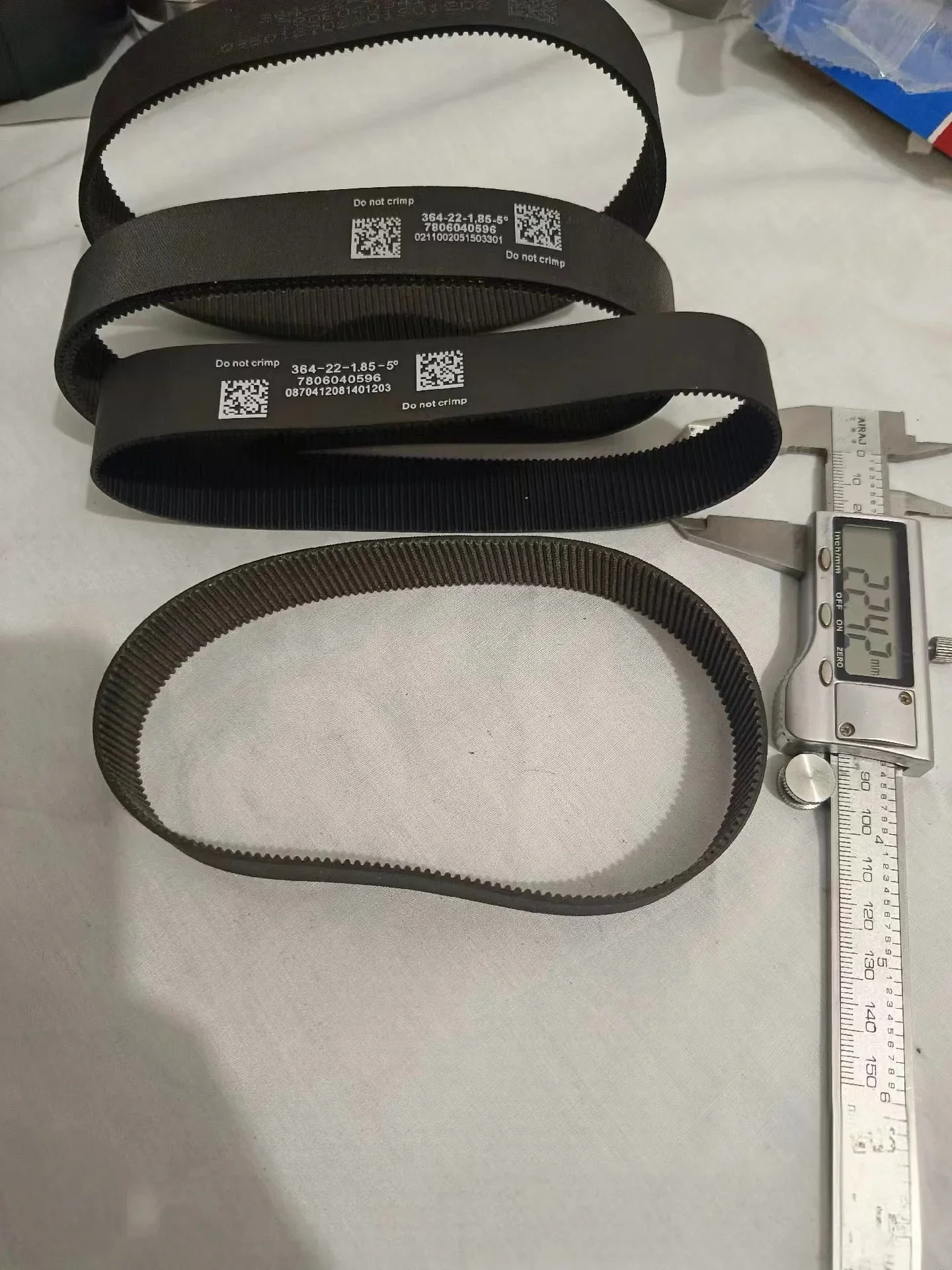 7806040596 Electric Steering Rack Pinion Belt for Land Rover Land Rover Evoque Range Rover Evoque L538 Discovery Acropolis L550
7806040596 Electric Steering Rack Pinion Belt for Land Rover Land Rover Evoque Range Rover Evoque L538 Discovery Acropolis L550