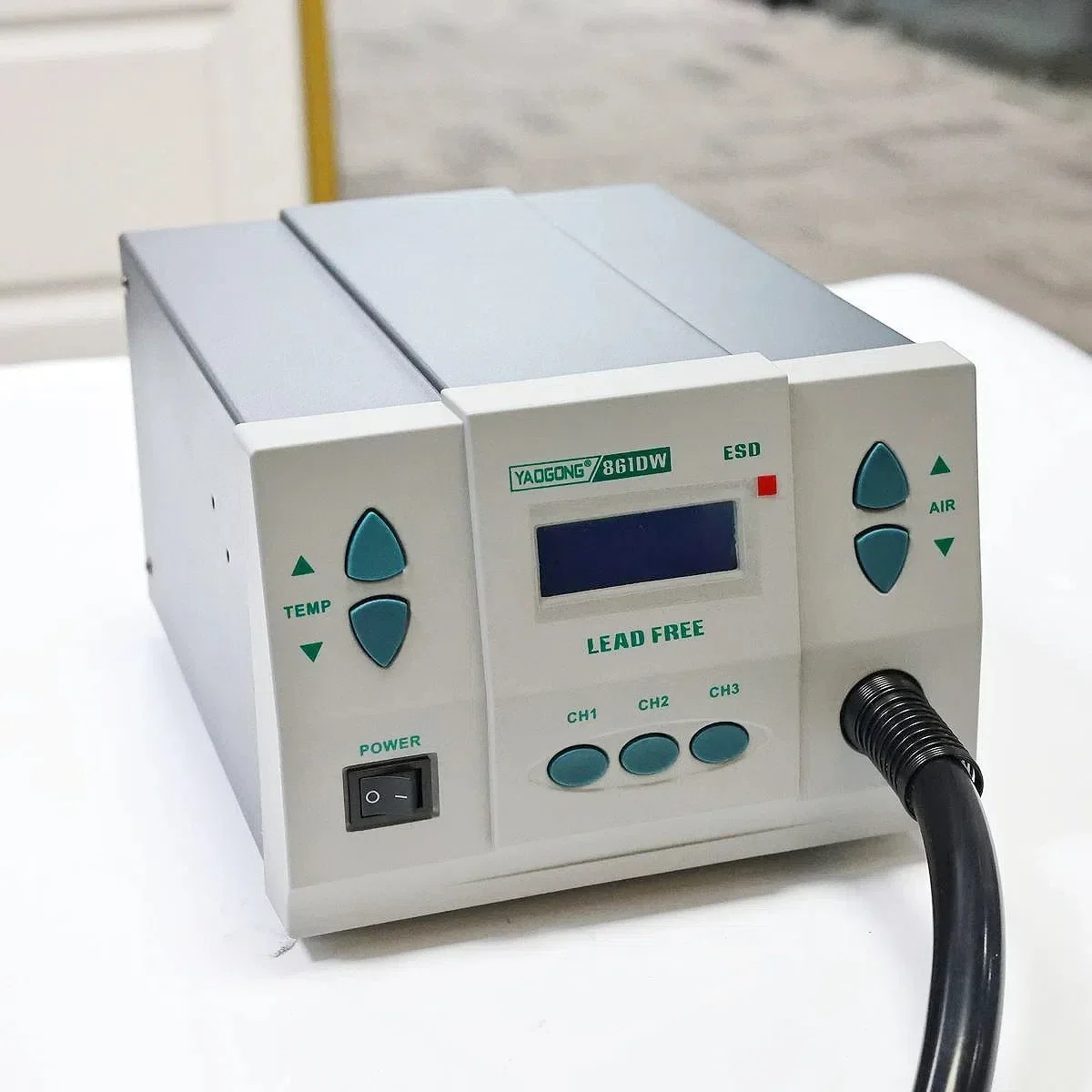 New Arrival 861DW Soldering Station 1000W Digital Display For PCB Chip Repair Lead-Free Hot Air Soldering Station Rework Station
New Arrival 861DW Soldering Station 1000W Digital Display For PCB Chip Repair Lead-Free Hot Air Soldering Station Rework Station