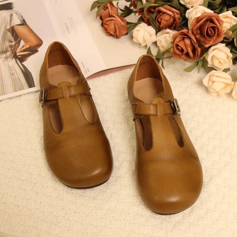 Leather Flat Heel Comfortable Casual Women's Shoes round Toe Buckle Closure Slip-On Single Shoes Vine Leaf Pattern Design
Leather Flat Heel Comfortable Casual Women's Shoes round Toe Buckle Closure Slip-On Single Shoes Vine Leaf Pattern Design
