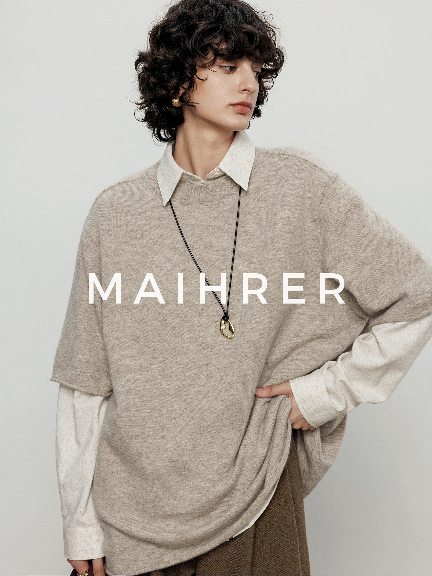 Свободный женский джемпер из мериносовой шерсти с круглым вырезом, повседневный, комфортный, модный топ
Свободный женский джемпер из мериносовой шерсти с круглым вырезом, повседневный, комфортный, модный топ