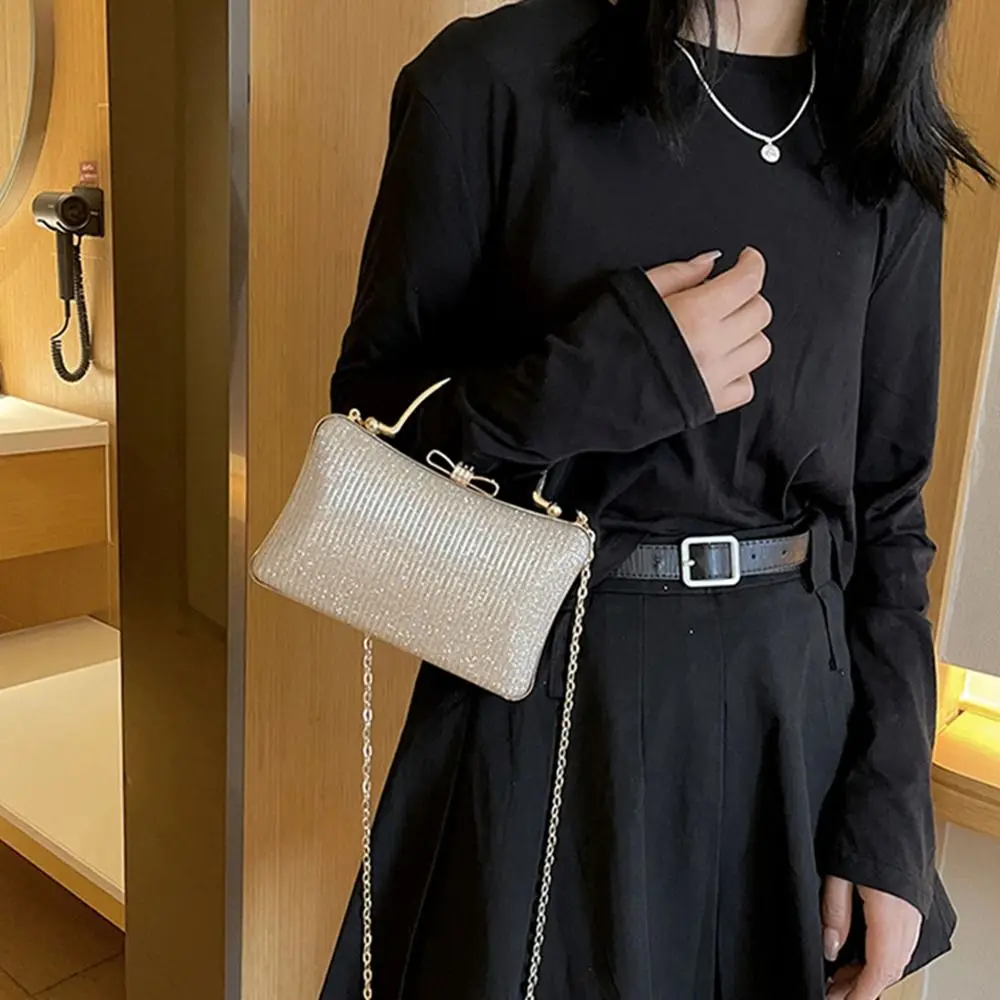 Повседневная блестящая вечерняя сумка для банкета, сумка на запястье, сумка-клатч с камнями, сумка через плечо, женская сумка-клатч для вечеринок
Повседневная блестящая вечерняя сумка для банкета, сумка на запястье, сумка-клатч с камнями, сумка через плечо, женская сумка-клатч для вечеринок