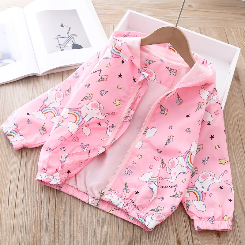 Spring New Fashion Printed Trench Coat Hooded Children Outerwear Clothing 2 3 4 5 6 7 8 9 Year Kids Windbreaker Jacket For Girls
Spring New Fashion Printed Trench Coat Hooded Children Outerwear Clothing 2 3 4 5 6 7 8 9 Year Kids Windbreaker Jacket For Girls