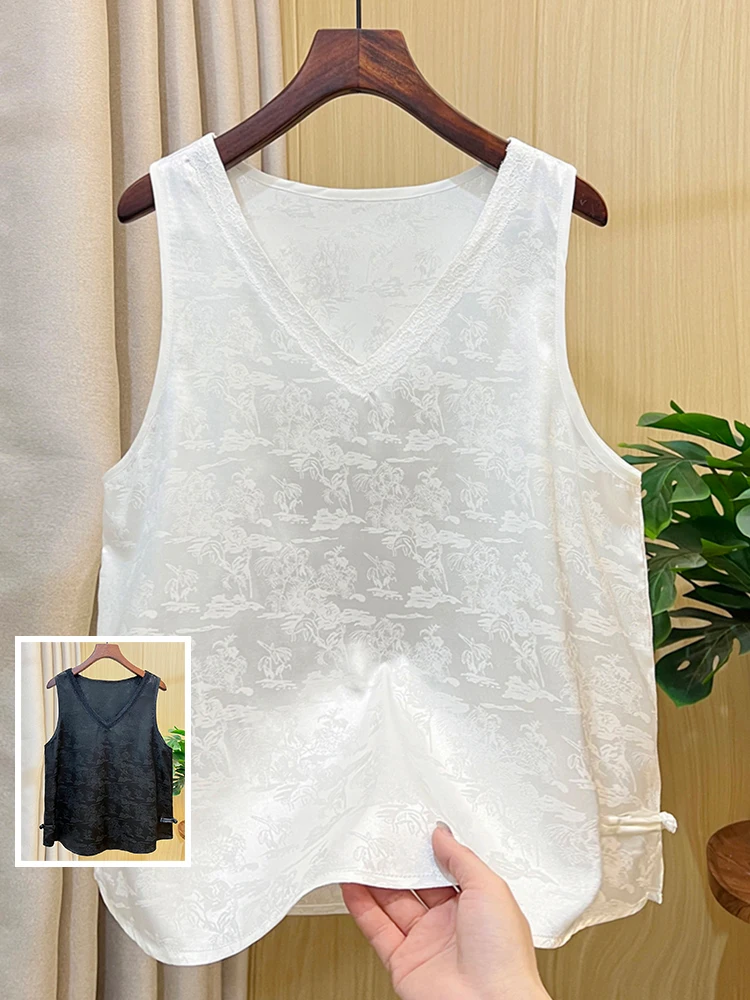 New Chinese Sle Ice Sensation Satin Embroidered Small Vest Side Button Lace Trim V-Ne Outerwear Top Faionable Ethnic Wear
New Chinese Sle Ice Sensation Satin Embroidered Small Vest Side Button Lace Trim V-Ne Outerwear Top Faionable Ethnic Wear