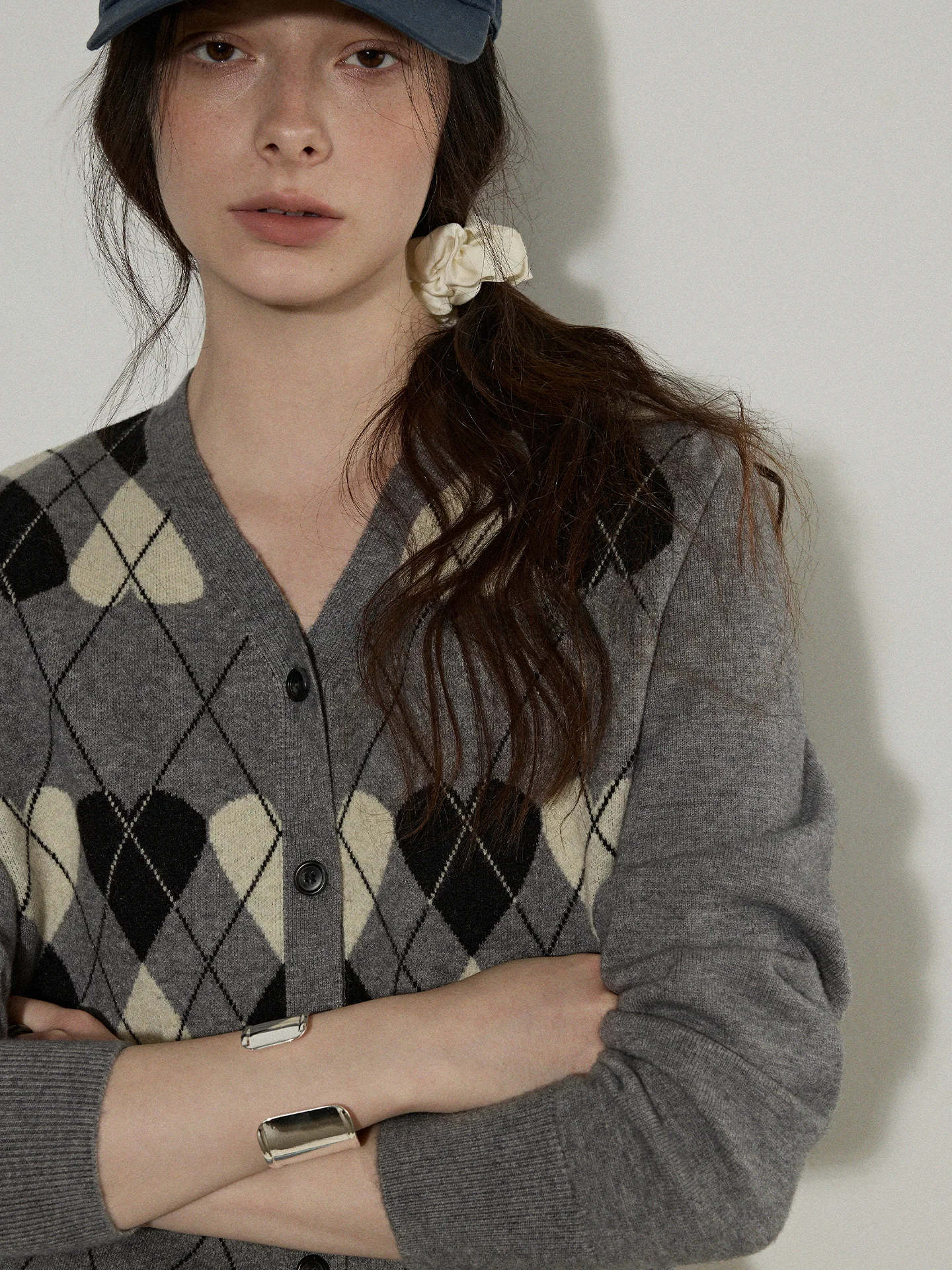 Lofi Choose Women's Knitted Open Cardigan Spring New Style Color Block Heart Diamond Pattern High Quality Versatile Top
Lofi Choose Women's Knitted Open Cardigan Spring New Style Color Block Heart Diamond Pattern High Quality Versatile Top