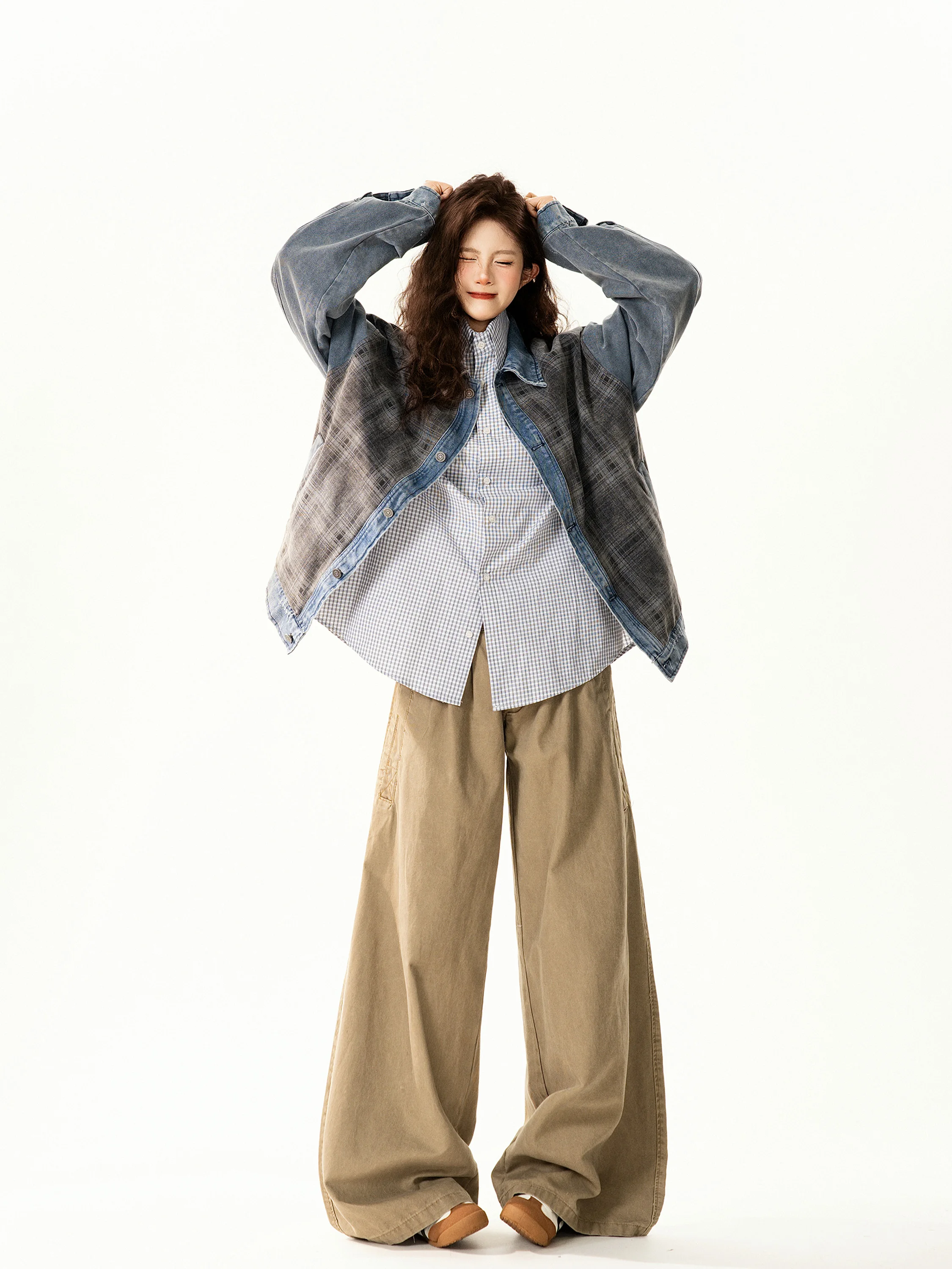 Retro Plaid Splicing Denim Jacket Women's Spring Loose Casual Versatile Jacket Street Style Long Sleeve Button Closure
Retro Plaid Splicing Denim Jacket Women's Spring Loose Casual Versatile Jacket Street Style Long Sleeve Button Closure