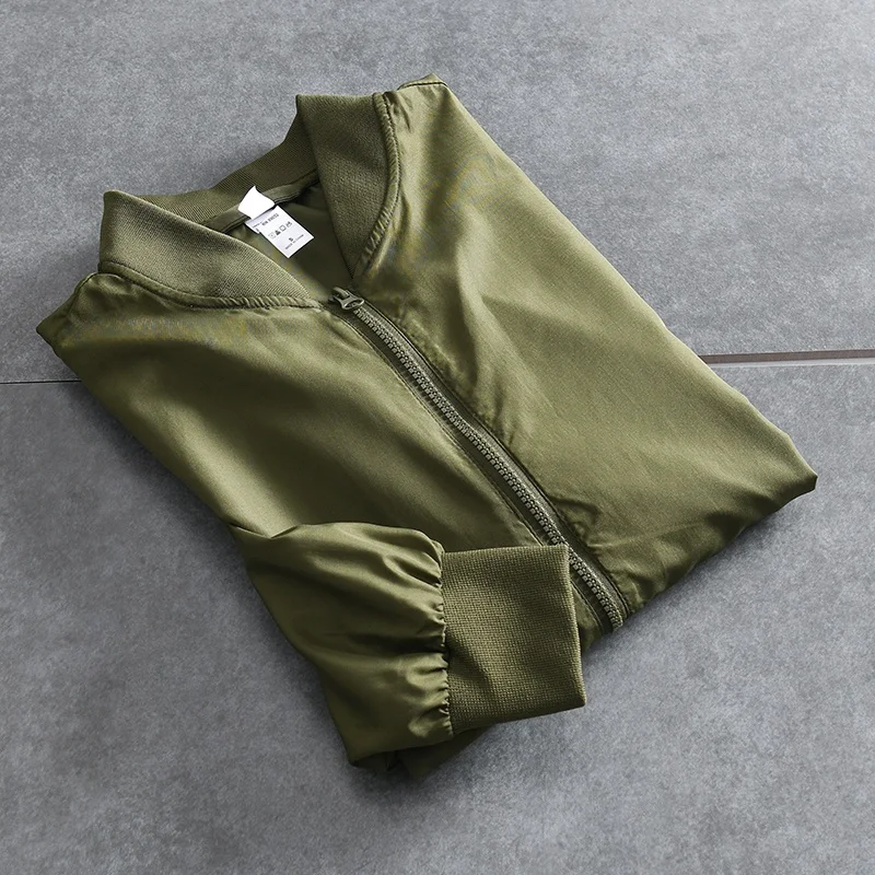 Lightweight Breathable Men's Baseball Collar Pure Color Loose Fit Casual Jacket Spring Autumn Wear Outerwear Standard Sleeve
Lightweight Breathable Men's Baseball Collar Pure Color Loose Fit Casual Jacket Spring Autumn Wear Outerwear Standard Sleeve