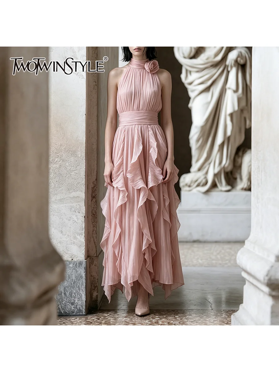 TWOTWINSTYLE Solid Patchwork Floral Dresses for Women Halter Sleeveless High Waist Spliced Folds Lace Up Dress Female Fashion
TWOTWINSTYLE Solid Patchwork Floral Dresses for Women Halter Sleeveless High Waist Spliced Folds Lace Up Dress Female Fashion