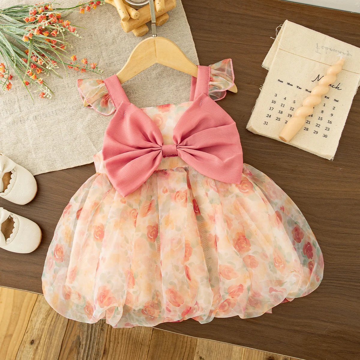 Princess Style Baby Girl Dress Summer New Sweet Bow Birthday Party Children'S Clothing (9 Months -4 Years Old)
Princess Style Baby Girl Dress Summer New Sweet Bow Birthday Party Children'S Clothing (9 Months -4 Years Old)
