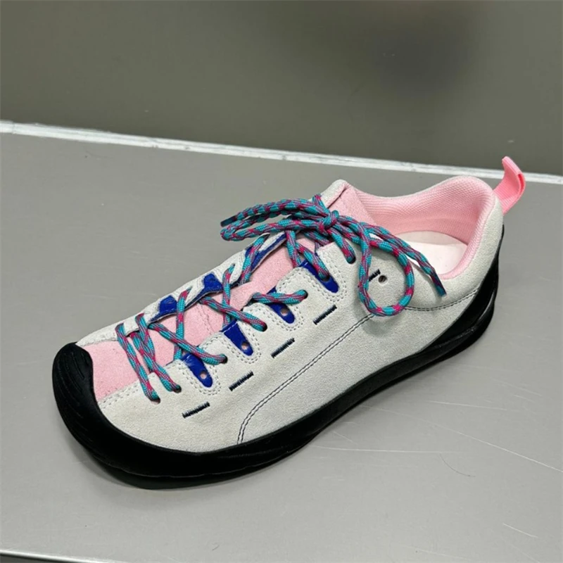 Fashion Genuine Leather Women's Sneakers Chunky Heel Mixed Color All Match Climbing Shoes Female Casual Trainers Outdoor Runway
Fashion Genuine Leather Women's Sneakers Chunky Heel Mixed Color All Match Climbing Shoes Female Casual Trainers Outdoor Runway