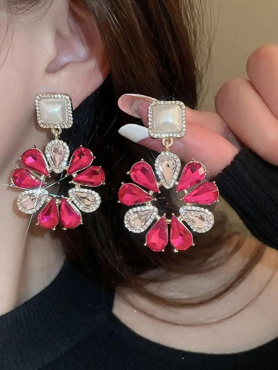 Crystal Rhinestone Teardrop Flower Pearl Square Dangle Earrings For Women
Crystal Rhinestone Teardrop Flower Pearl Square Dangle Earrings For Women