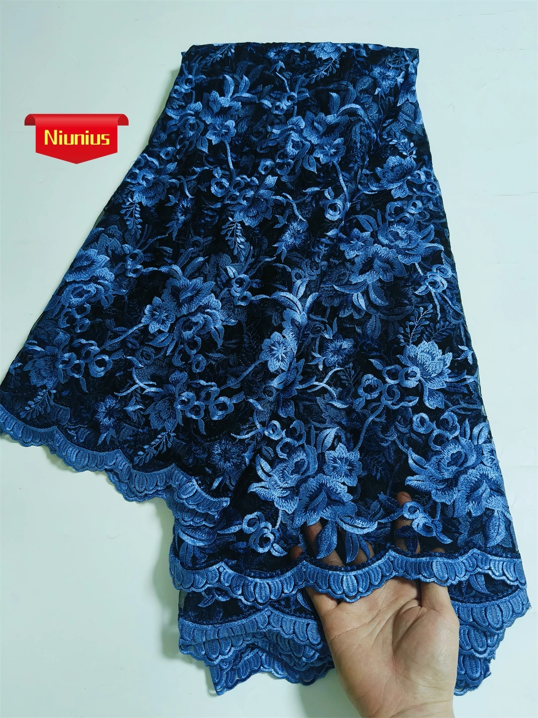 5yards Latest Quality Best Delicate Embroidered Austria Lace Very Soft Tulle Fabric For Party Evening Dress NN_5678
5yards Latest Quality Best Delicate Embroidered Austria Lace Very Soft Tulle Fabric For Party Evening Dress NN_5678