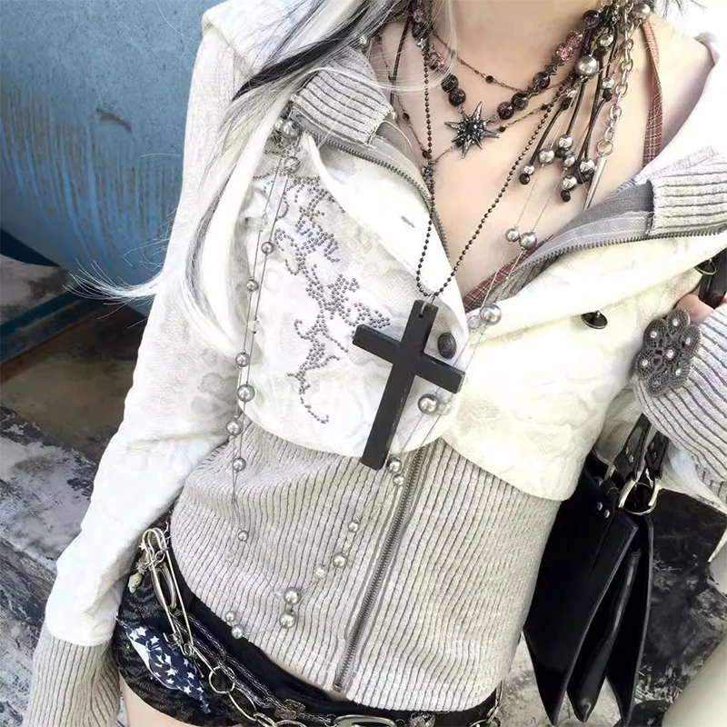 Harajuku Y2k Clothes Rhinestone Hooded Retro Autumn And Winter Top Punk Slim Cardigan Long Sleeve Spliced Hoodie Ropa De Muje
Harajuku Y2k Clothes Rhinestone Hooded Retro Autumn And Winter Top Punk Slim Cardigan Long Sleeve Spliced Hoodie Ropa De Muje