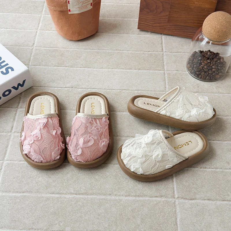 Kids Girls 3D Floral Lace Slide Sandals Open Toe Non-slip Rubber Sole for Summer Indoor Home & Outdoor Daily Casual Wear
Kids Girls 3D Floral Lace Slide Sandals Open Toe Non-slip Rubber Sole for Summer Indoor Home & Outdoor Daily Casual Wear