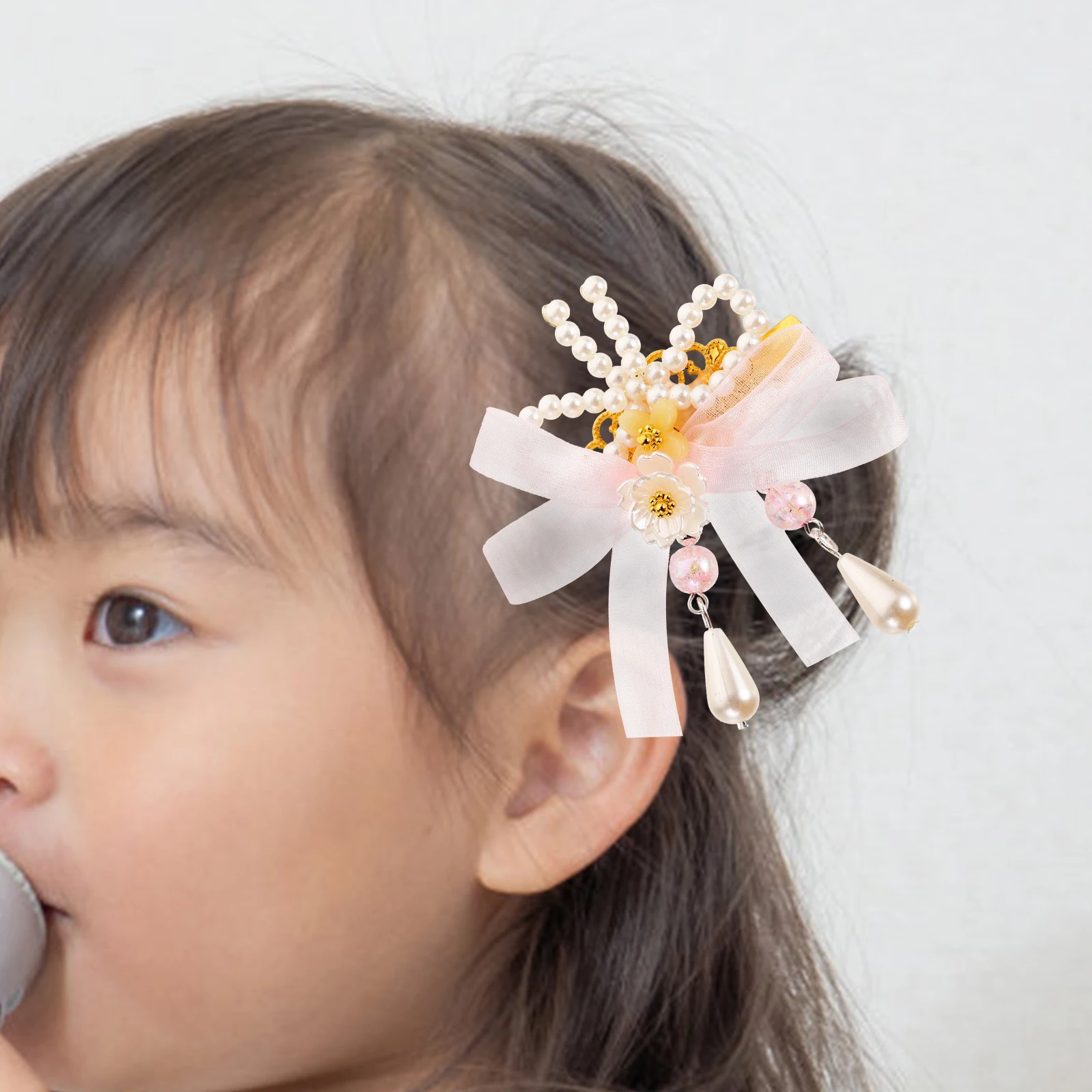 2pcs Children Hair Accessories Flower Pearl Tassel Clips for Women Girls Wedding Hair Decorations Styling Tools
2pcs Children Hair Accessories Flower Pearl Tassel Clips for Women Girls Wedding Hair Decorations Styling Tools