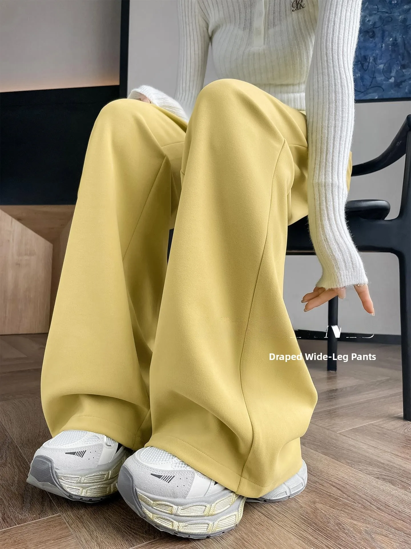 Широкие брюки с высокой талией, женские весенне-осенние 2024, новые свободные драпированные спортивные штаны, узкая версия, прямые желтые спортивные штаны для йоги...
Широкие брюки с высокой талией, женские весенне-осенние 2024, новые свободные драпированные спортивные штаны, узкая версия, прямые желтые спортивные штаны для йоги...