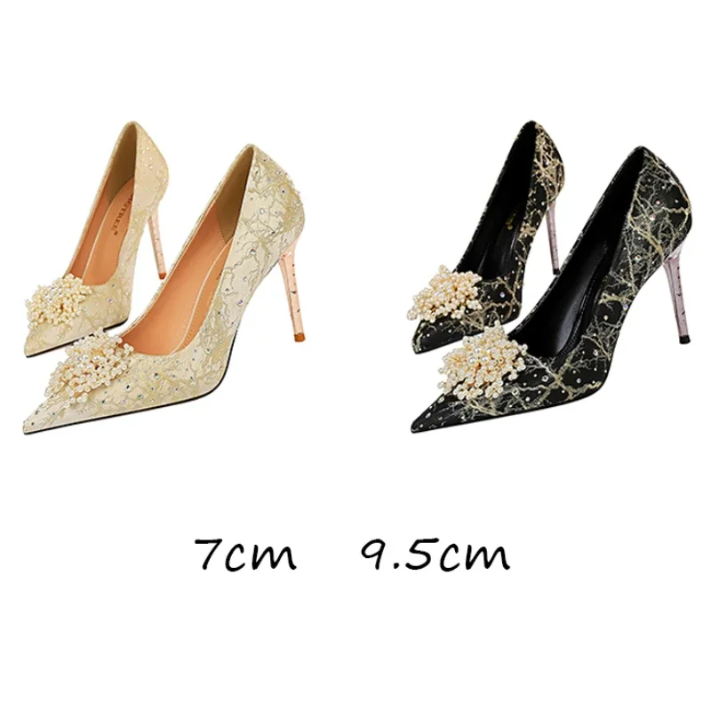 Women 7cm 9.5cm High Heels basic Scarpins Pearl Flower Designer Pumps Lady Luxury Wedding Prom Low Heels Crystal Graphic Shoes
Women 7cm 9.5cm High Heels basic Scarpins Pearl Flower Designer Pumps Lady Luxury Wedding Prom Low Heels Crystal Graphic Shoes