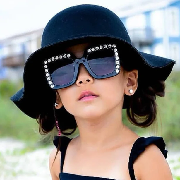 Fashion personality box inlaid children's Sunglasses plastic frame glasses sunglasses
Fashion personality box inlaid children's Sunglasses plastic frame glasses sunglasses