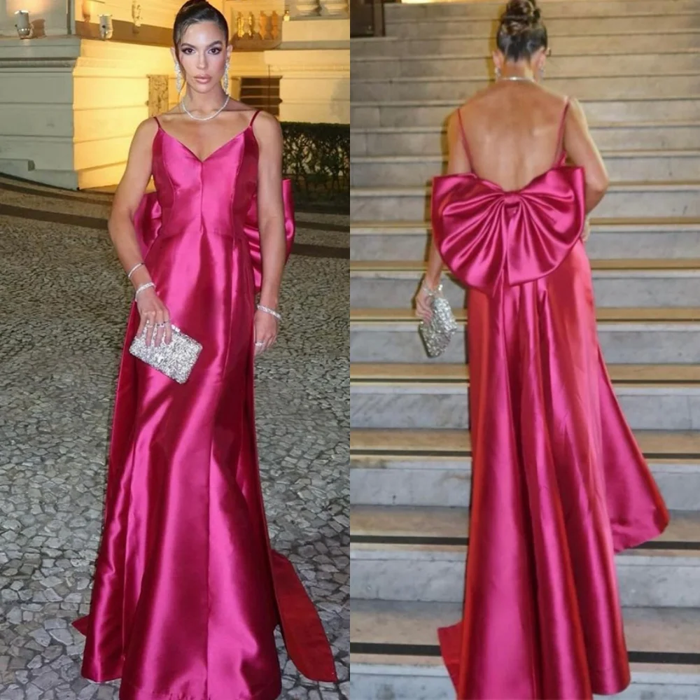 Customized Exquisite Rose red Satin Evening Dress Classic Strapless Spaghetti Straps Sleeveless Open Back Bow Homecoming Dress
Customized Exquisite Rose red Satin Evening Dress Classic Strapless Spaghetti Straps Sleeveless Open Back Bow Homecoming Dress