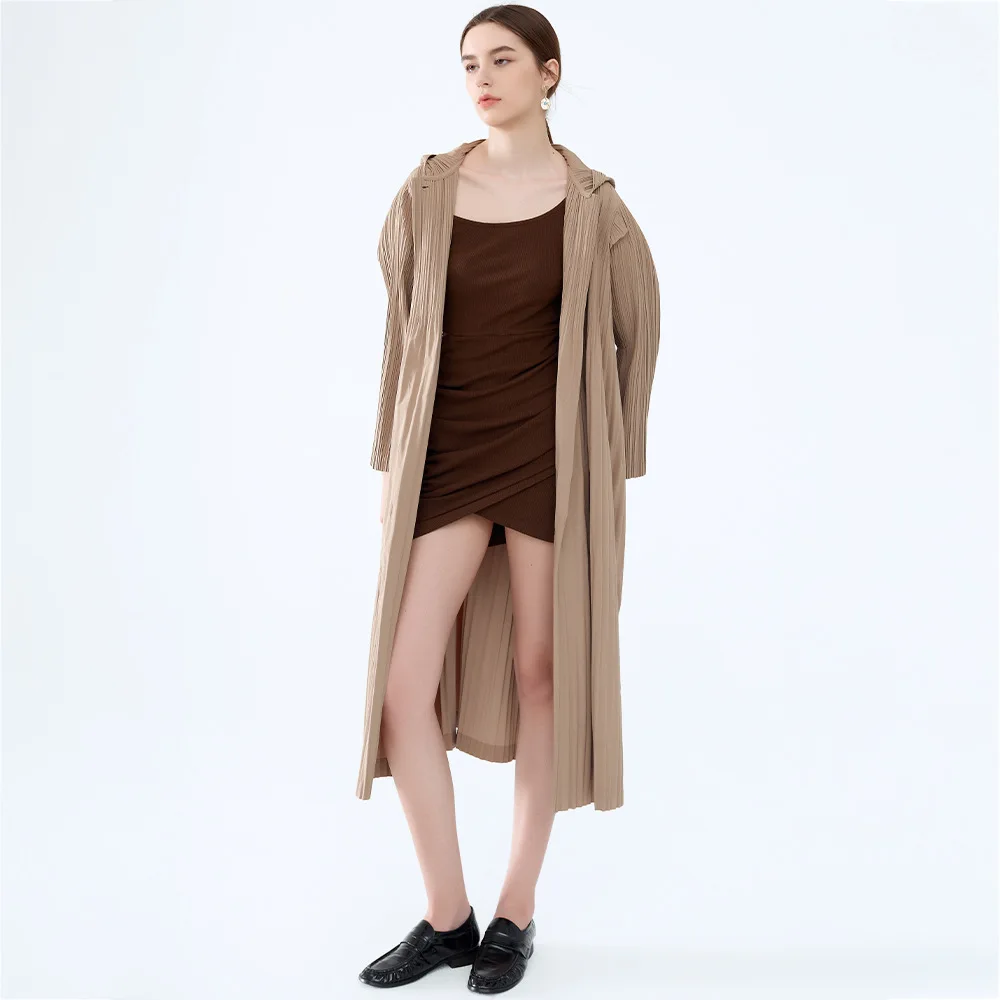 Spring Autumn Hooded Trench Coat Women Long Suit Collar Coat
Spring Autumn Hooded Trench Coat Women Long Suit Collar Coat