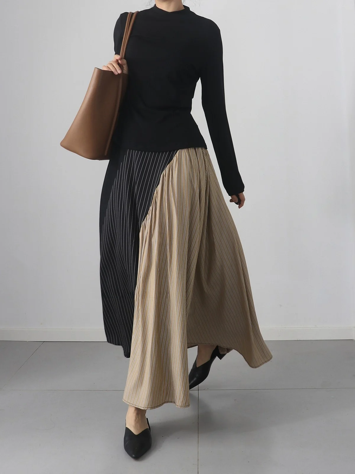 Юбка миди А-силуэта с высокой талией, женская, больших размеров, в полоску, с эффектом похудения, универсальная, из полиэстера, весна 2026
Юбка миди А-силуэта с высокой талией, женская, больших размеров, в полоску, с эффектом похудения, универсальная, из полиэстера, весна 2026