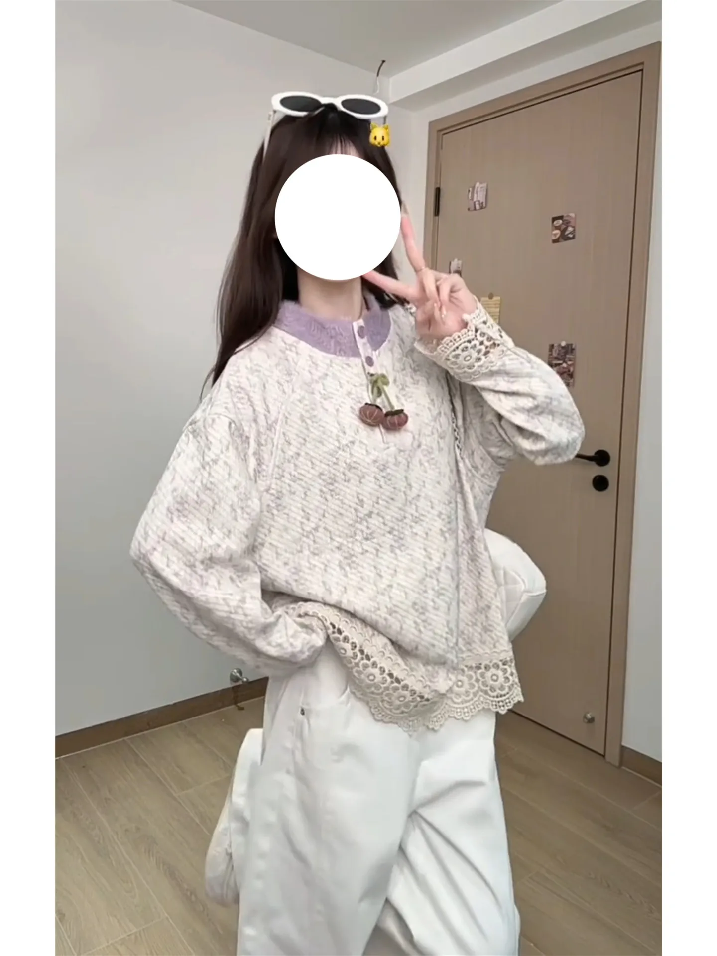 Lace Long Sleeve Hoodie Women Loose Color Block Contrast Casual Comfortable Fashionable Lazy Style Garment Korean Version
Lace Long Sleeve Hoodie Women Loose Color Block Contrast Casual Comfortable Fashionable Lazy Style Garment Korean Version