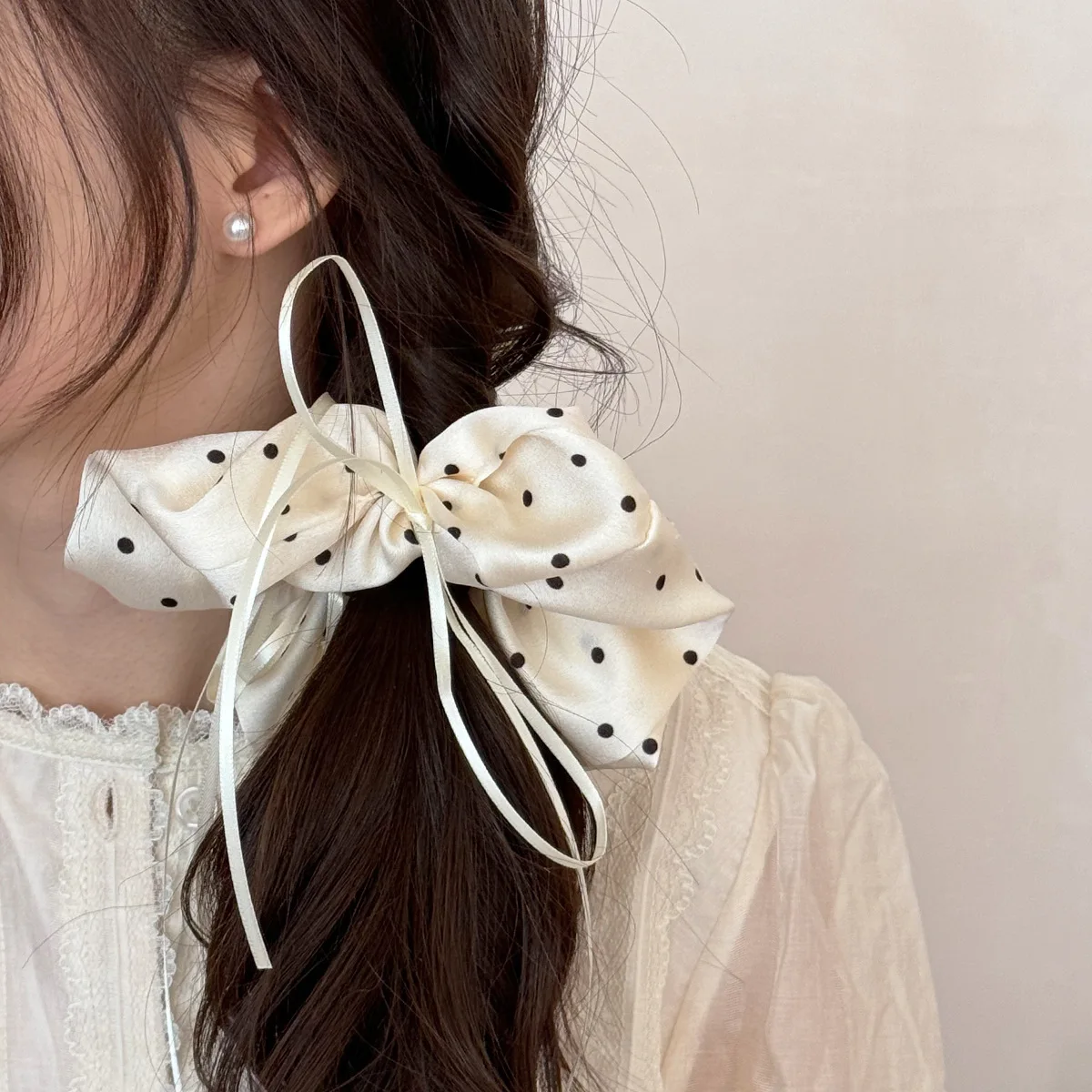 Korean accessories hair bands for girls women scrunchie bow elastic tie rubber Headdress popular leading fashion sweets kpop new
Korean accessories hair bands for girls women scrunchie bow elastic tie rubber Headdress popular leading fashion sweets kpop new