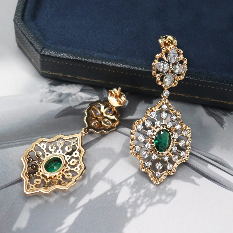 Vintage Hollow Flower Design Earring Italian Cubic Zircon Drop Earrings Women's Luxury Jewelry Birthday Gift
Vintage Hollow Flower Design Earring Italian Cubic Zircon Drop Earrings Women's Luxury Jewelry Birthday Gift