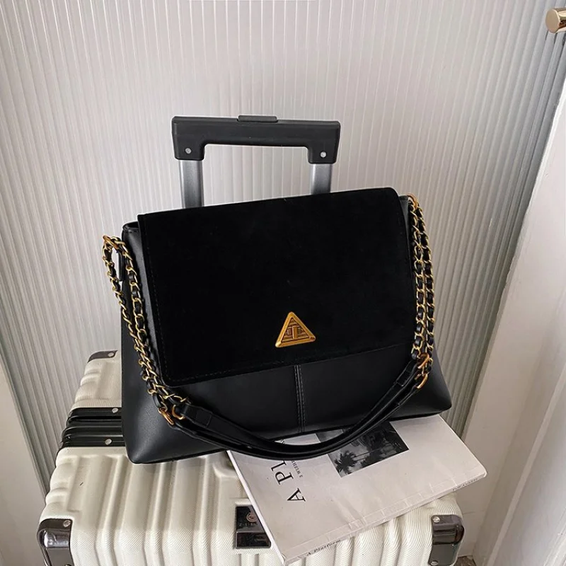 Ladies Handbag Crafted From Striped Leather Featuring Paris Inspired And Trendy Vintage Daily Style
Ladies Handbag Crafted From Striped Leather Featuring Paris Inspired And Trendy Vintage Daily Style 