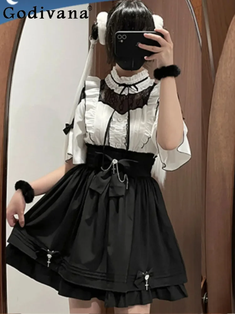 Summer Gothic Sweet Lace Short Sleeve Embroidered Ruffles Shirt Fashion High Waist A-line Versatile Japanese Skirt Two-piece Set
Summer Gothic Sweet Lace Short Sleeve Embroidered Ruffles Shirt Fashion High Waist A-line Versatile Japanese Skirt Two-piece Set