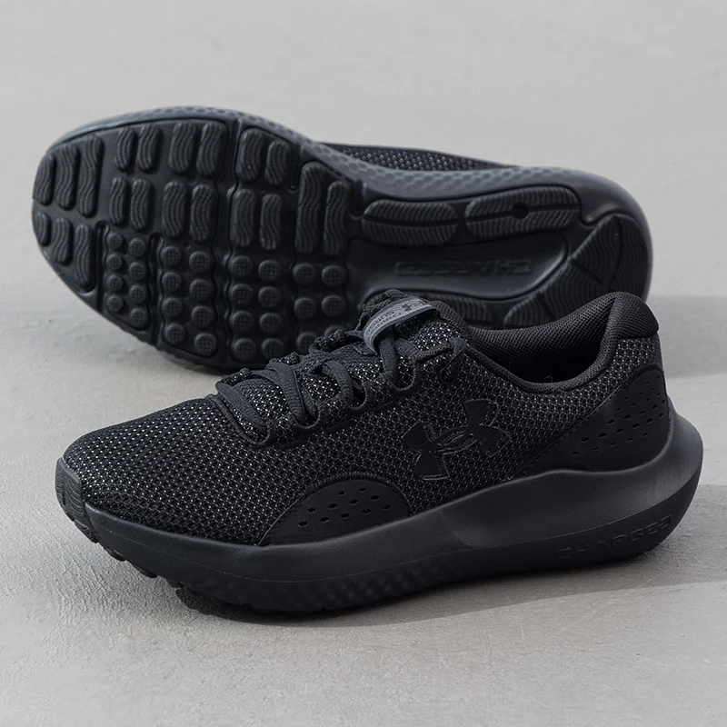 Under Armour Women's Sports Shoes Are Lightweight, Comfortable, Wear-Resistant, Suitable for Fitness Training, Running, Exercise, Breathable, and Casual Shoes 3027007-002
Under Armour Women's Sports Shoes Are Lightweight, Comfortable, Wear-Resistant, Suitable for Fitness Training, Running, Exercise, Breathable, and Casual Shoes 3027007-002