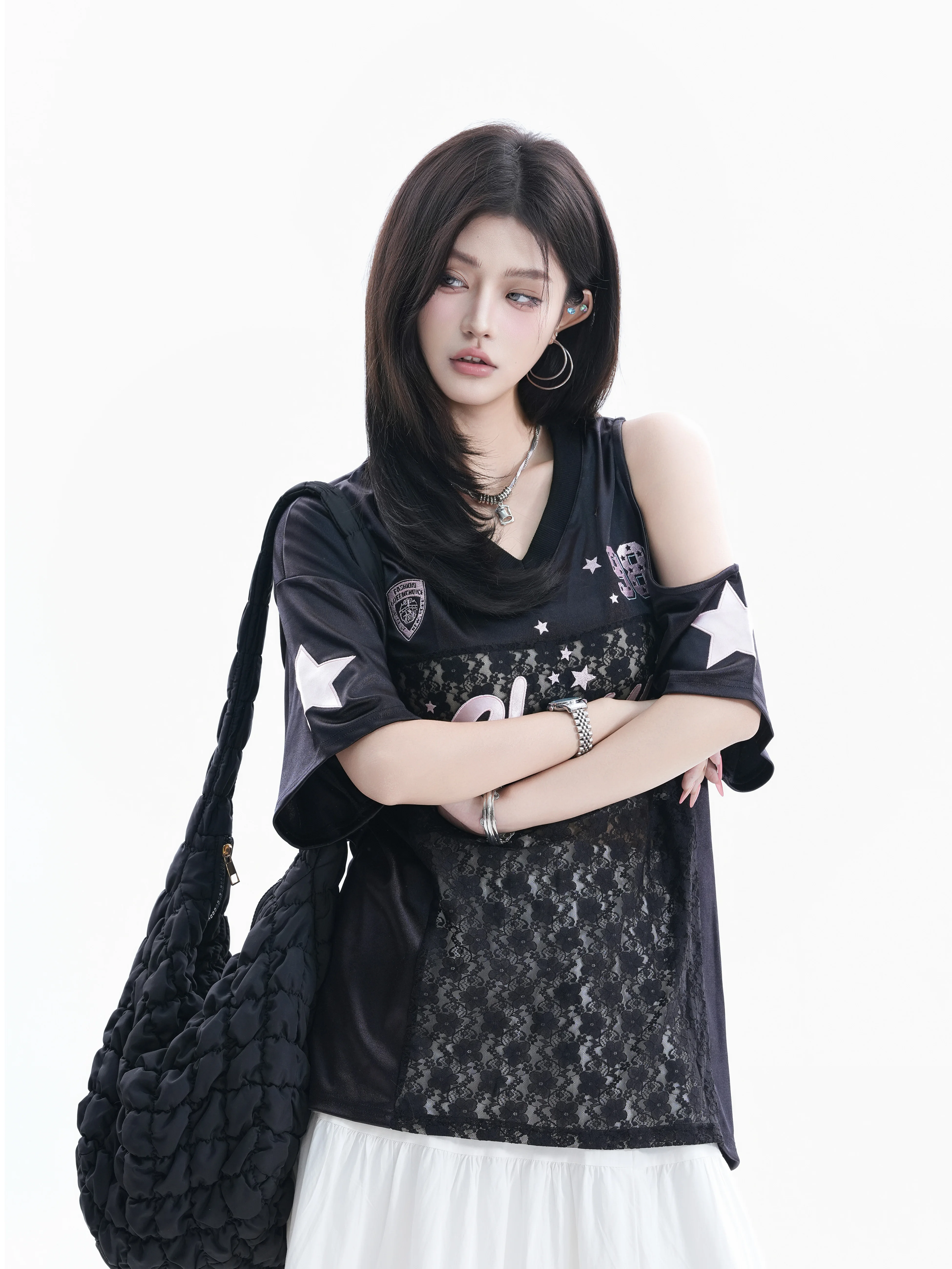 American Style Loose Fit Short Sleeve T-Shirt Women's Star Print Shoulder Bared Casual Versatile Fashionable Top
American Style Loose Fit Short Sleeve T-Shirt Women's Star Print Shoulder Bared Casual Versatile Fashionable Top