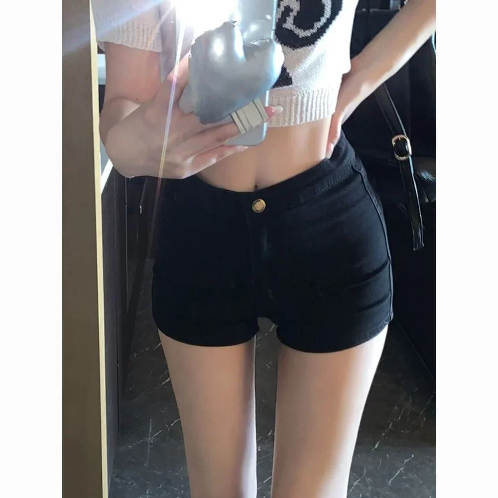 Denim Shorts Women's Ins Spring New High Waist and Thin Black Pants Tight Elastic Hip-wrapped Hot Pants
Denim Shorts Women's Ins Spring New High Waist and Thin Black Pants Tight Elastic Hip-wrapped Hot Pants