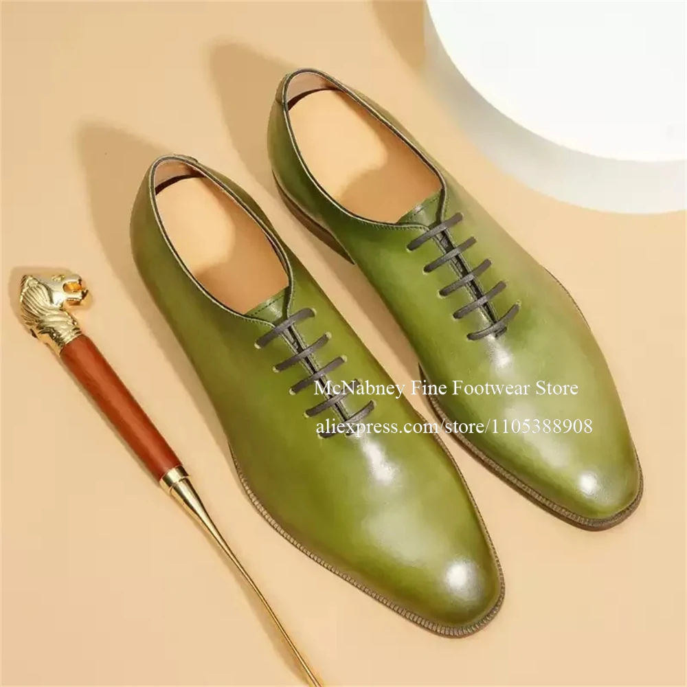 Classic Men Wholecut Oxford Shoes Calf Leather Lace up Green Dress Shoes Handmade Formal Business Wedding Office Shoes for Men
Classic Men Wholecut Oxford Shoes Calf Leather Lace up Green Dress Shoes Handmade Formal Business Wedding Office Shoes for Men