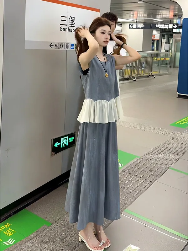 Fashionable Summer 2026 Women's Ensemble Elegant Skirt Two-Piece Set High Waist Midi Skirt No Sleeve round Neck Commute ...
Fashionable Summer 2026 Women's Ensemble Elegant Skirt Two-Piece Set High Waist Midi Skirt No Sleeve round Neck Commute ...