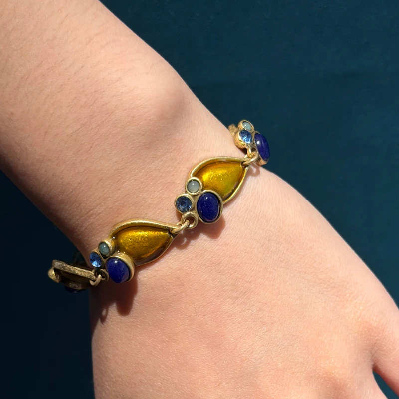 Vintage Jewelry Gold Plated Bracelets High Quality Heart Blue Natural Stone For Women Rhinestones Accessories Gift 2026 New
Vintage Jewelry Gold Plated Bracelets High Quality Heart Blue Natural Stone For Women Rhinestones Accessories Gift 2026 New