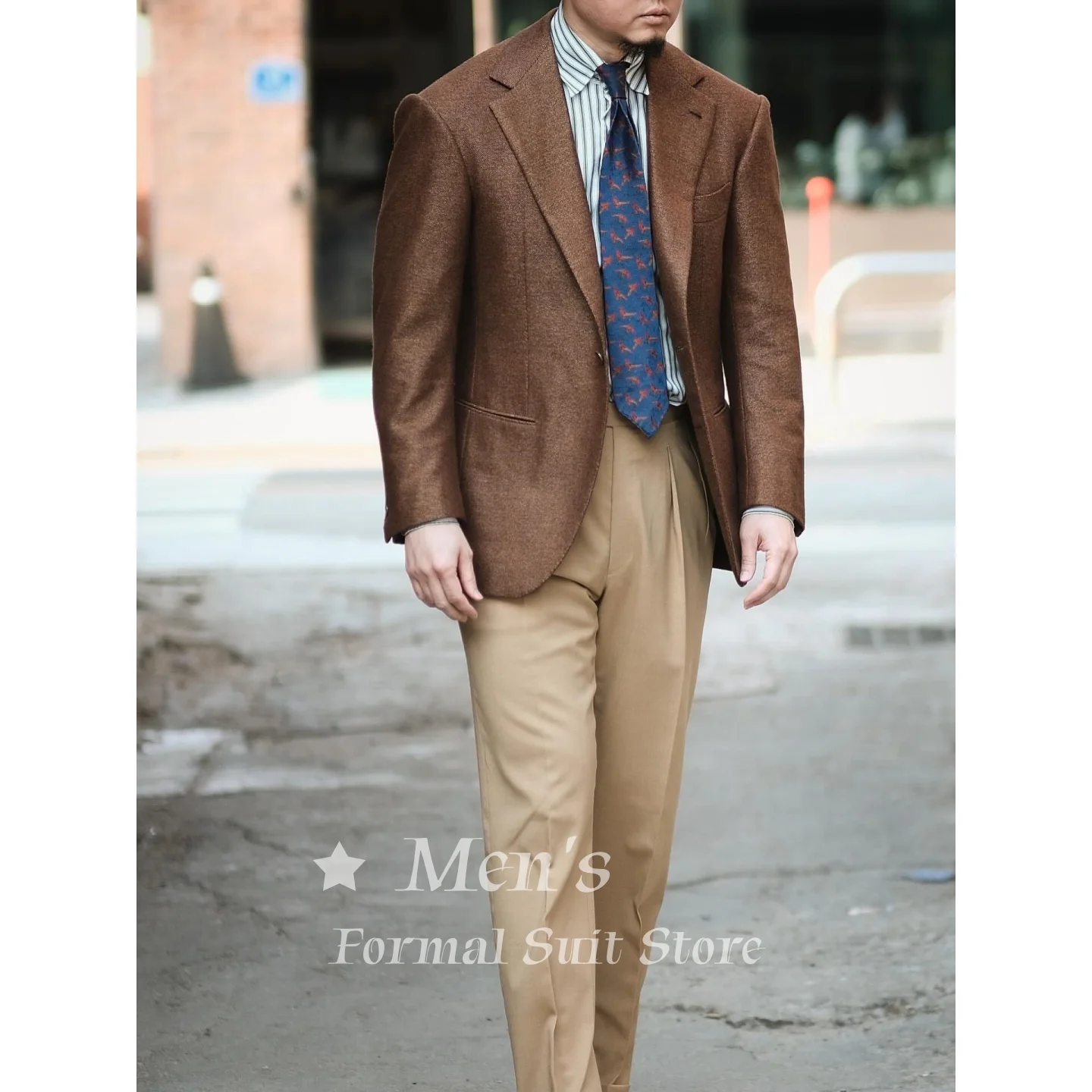 Men's Brown Tweed Single Breasted Blazer Notch Lapel Wool Blend Suit Jacket Formal Business Casual Coat Wedding Customized
Men's Brown Tweed Single Breasted Blazer Notch Lapel Wool Blend Suit Jacket Formal Business Casual Coat Wedding Customized