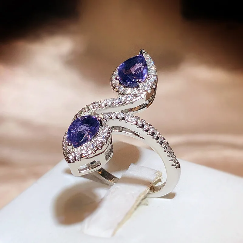 Delicate Serpentine Design 925 Sterling Sliver Adjustable Ring Blue heart Zircon Open Rings for Women Female Original Jewelry
Delicate Serpentine Design 925 Sterling Sliver Adjustable Ring Blue heart Zircon Open Rings for Women Female Original Jewelry