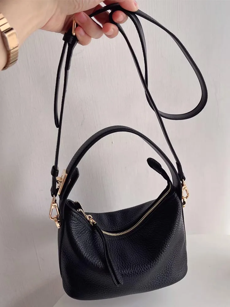 Новинка 2023 года, женская кожаная сумка, верхний слой из воловьей кожи, сумка через плечо на одно плечо, модная универсальная сумка уникального дизайна
Новинка 2023 года, женская кожаная сумка, верхний слой из воловьей кожи, сумка через плечо на одно плечо, модная универсальная сумка уникального дизайна