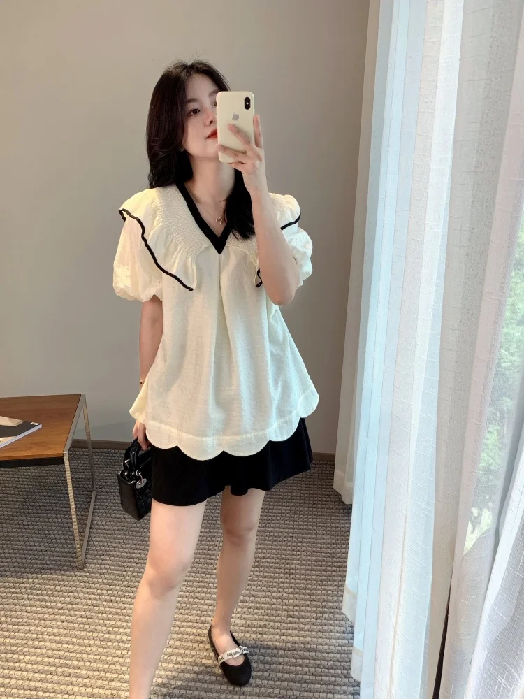 Adorable Princess Style Short Sleeve Shirt Women's Design Unique Doll Shirt Not Matching Others Casual Loose Bubble Sleeve
Adorable Princess Style Short Sleeve Shirt Women's Design Unique Doll Shirt Not Matching Others Casual Loose Bubble Sleeve
