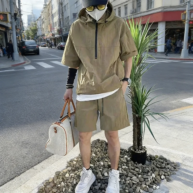 Summer Men's Sets Japanese Hoodie Shorts Two-Piece Set Loose Fit Lightweight Workwear Casual Tracksuit Male Fashion Sportsuit
Summer Men's Sets Japanese Hoodie Shorts Two-Piece Set Loose Fit Lightweight Workwear Casual Tracksuit Male Fashion Sportsuit